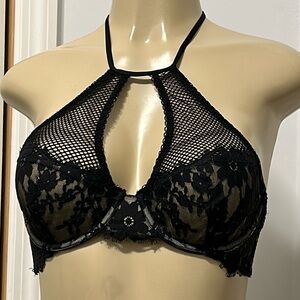 VICTORIA SECRET LACE BRAS